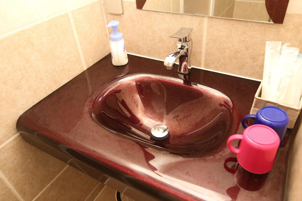 Robcondロブコンド Apartman Naha Kültér fotó